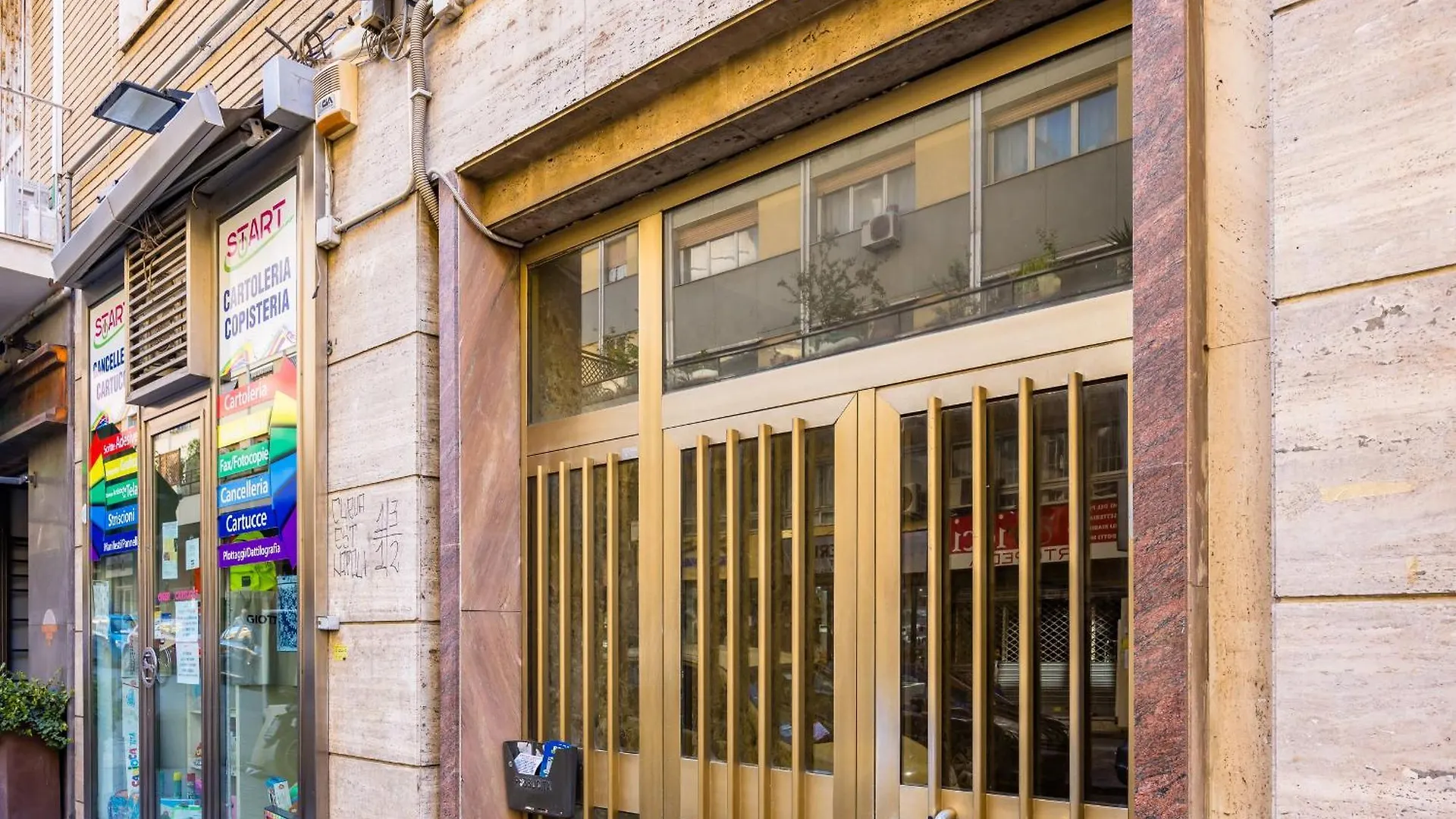 Apartment Chiave Di Fuga By Napoliapartments Italy