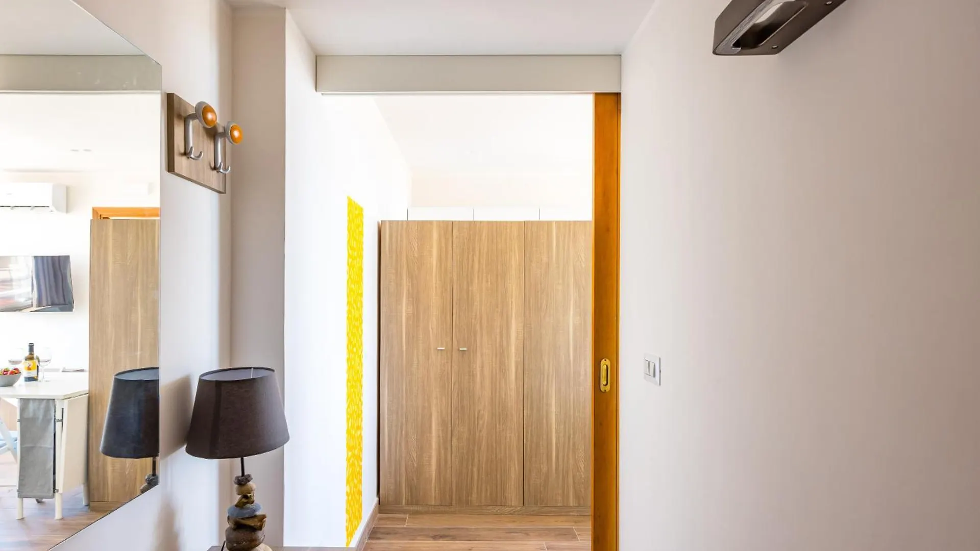 Chiave Di Fuga By Napoliapartments Apartment Naples