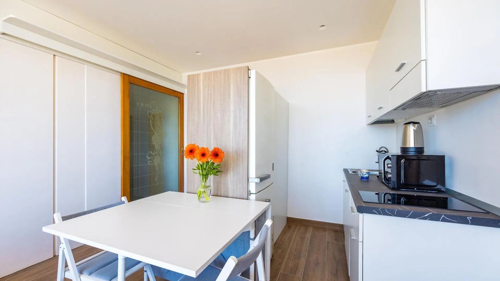 Chiave Di Fuga By Napoliapartments Italy