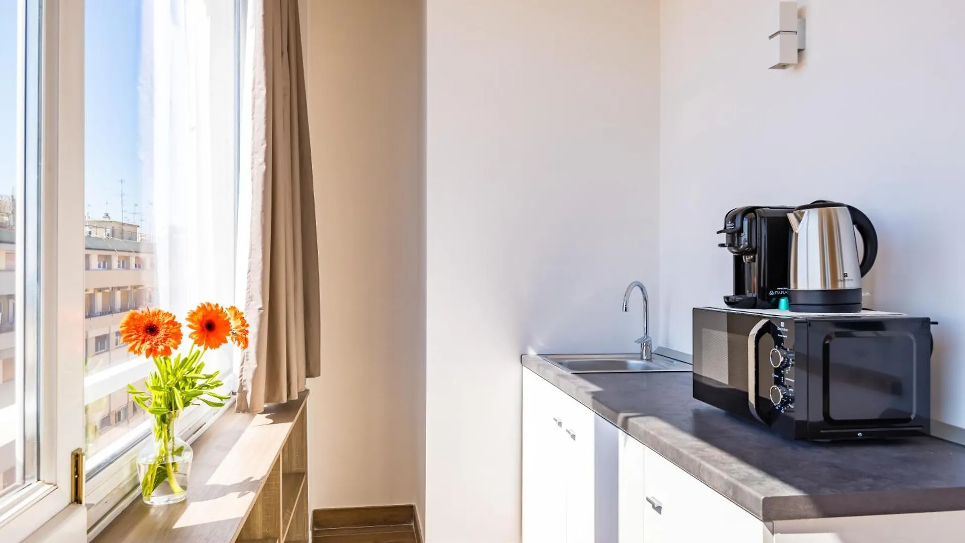 Apartment Chiave Di Fuga By Napoliapartments