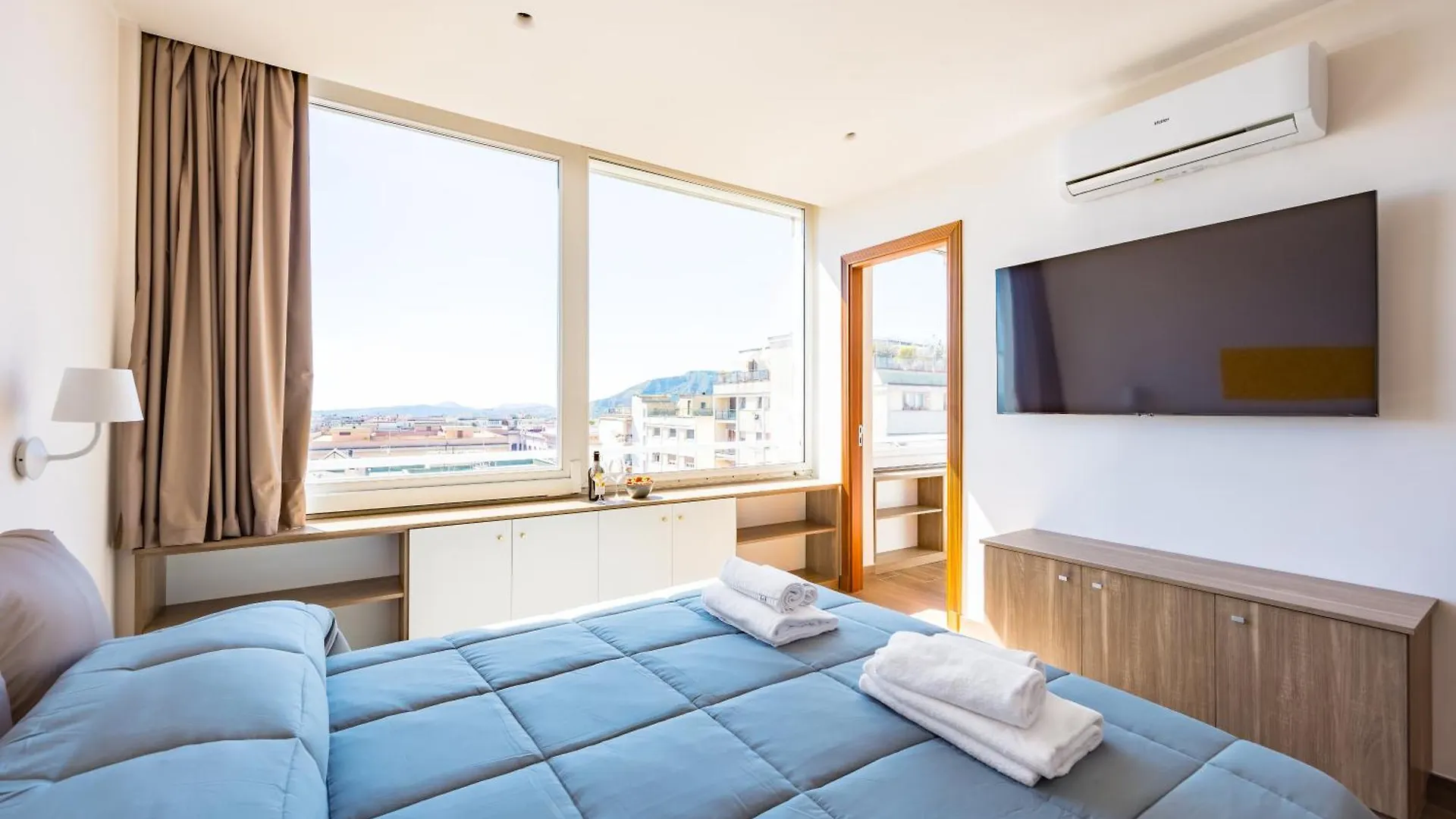 Apartment Chiave Di Fuga By Napoliapartments
